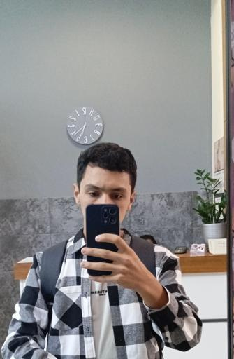 Аватар Сулаймон Холиков